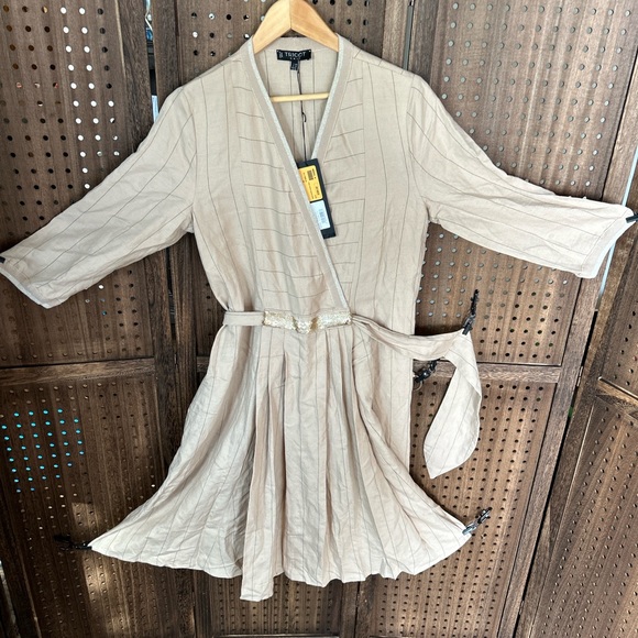 Beige Women’s Medi Dress Pleated Design made in Italy - Picture 3 of 16